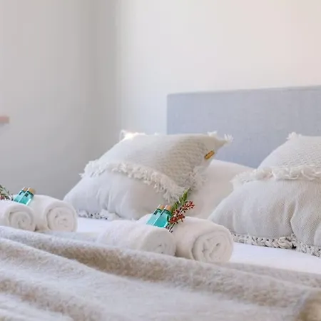 Bright And Spacious With Stunning Views! Appartement *